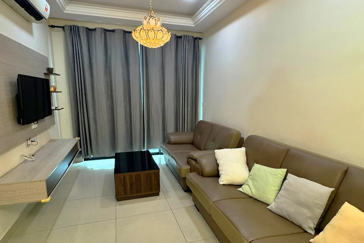 2R2B Fully Furnishing Condo @ Maple Residence